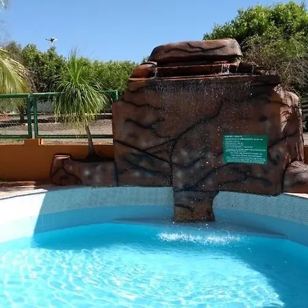 1406 Apartamento 2 Quartos Com Banheira De Hidromassagem Privativa , Bebidas Liberadas Nas Piscinas E Internet Banda Larga Caldas Novas Exterior foto