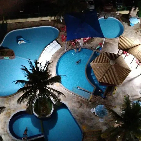 1406 Apartamento 2 Quartos Com Banheira De Hidromassagem Privativa , Bebidas Liberadas Nas Piscinas E Internet Banda Larga Caldas Novas Exterior foto