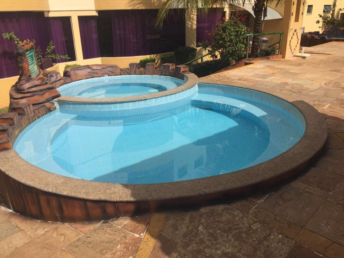 Hidro Relax: Luxo Com Piscinas E Internet